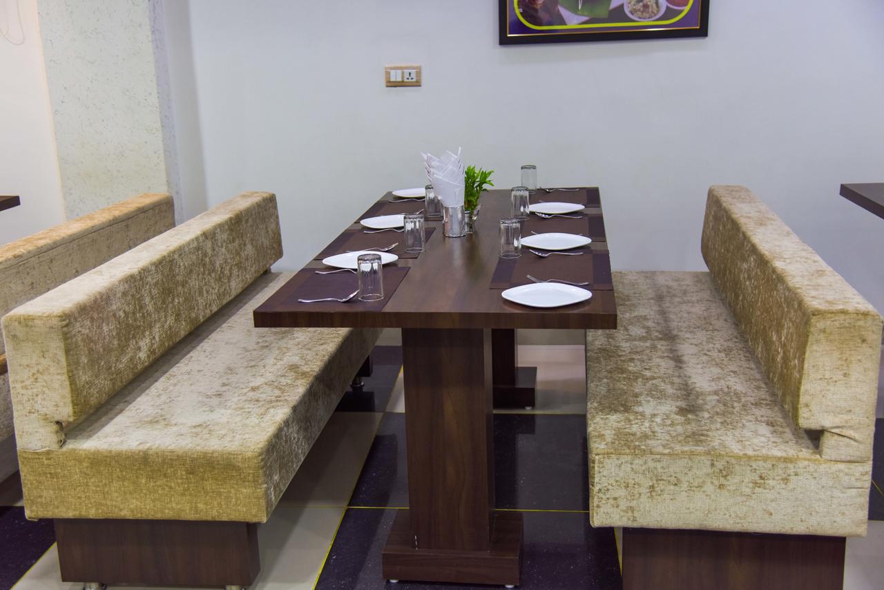 Hotel Tulsi Residency Бхудж Экстерьер фото